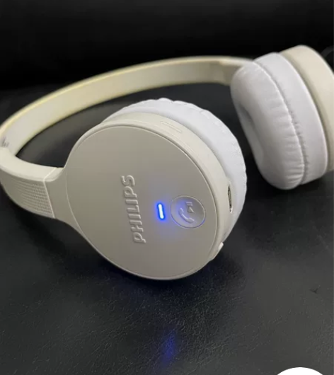 飞利浦头戴式蓝牙耳机 佩戴时老是会弄乱发型...