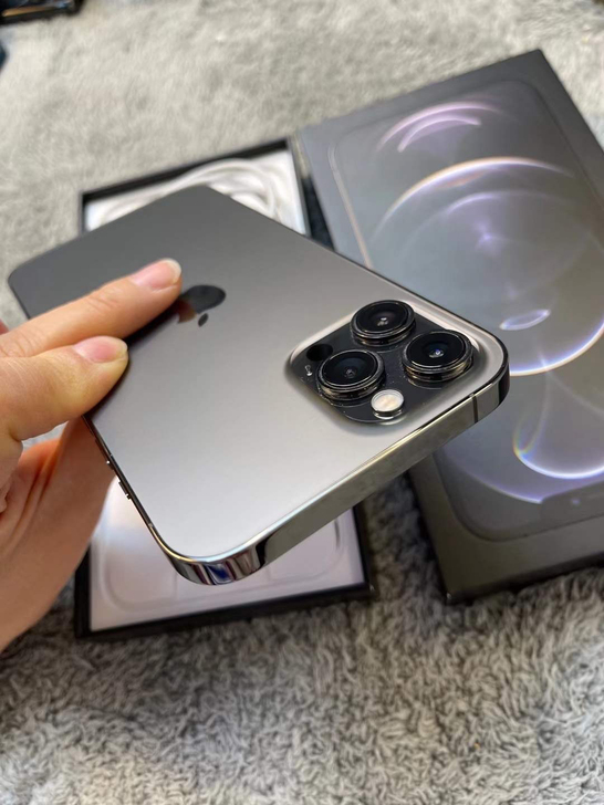 苹果12Promax256G 底价出 走平...