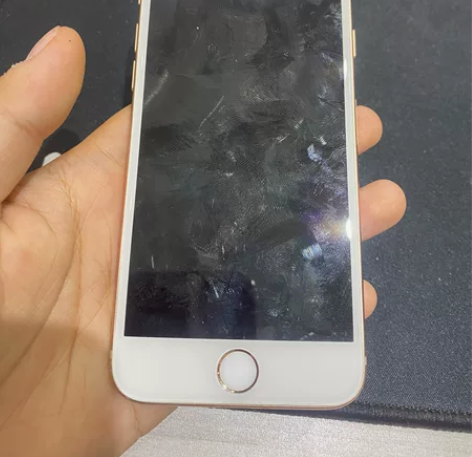 自用纯原苹果8 只是换过一次电池 主板屏幕...