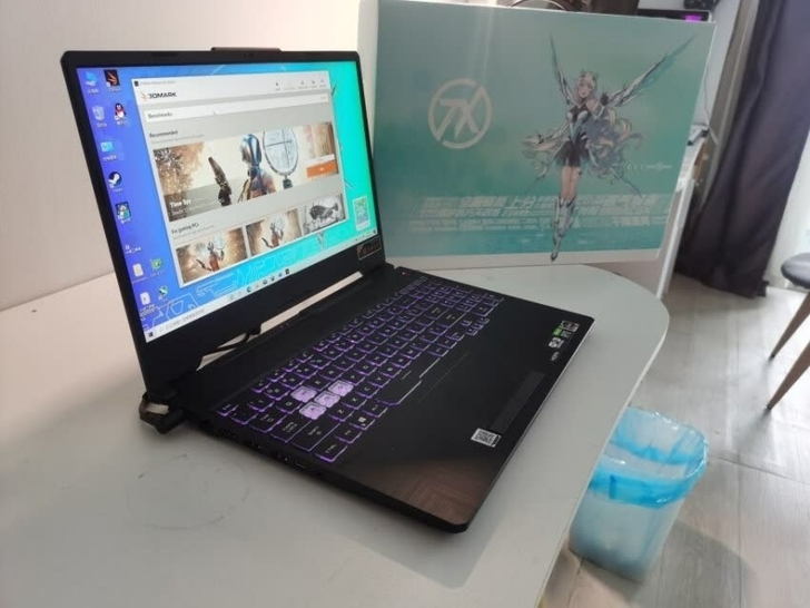 华硕(ASUS)天选2 15.6英寸游戏笔记