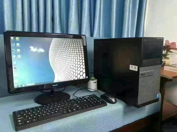 戴尔原装主机 :