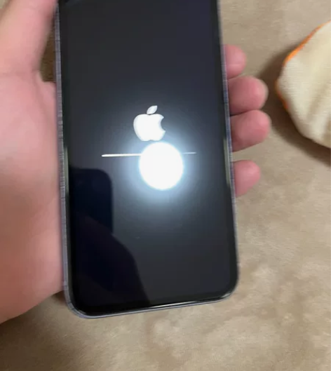 紫色苹果11自用无拆修所有功能正常64G平...