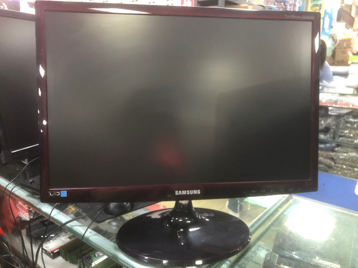 三星22寸液晶显示器 型号:三星LS22B...