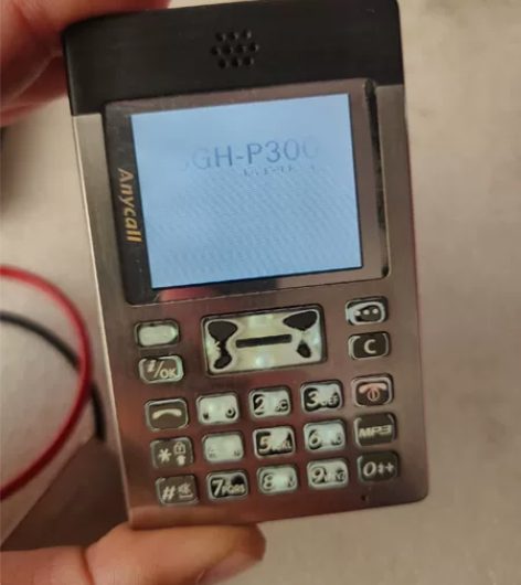 三星P300超薄卡片机 没电池 掐电能开机...