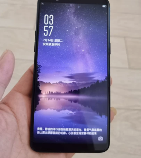 oppoR11s,全网通4+64内存,成色...