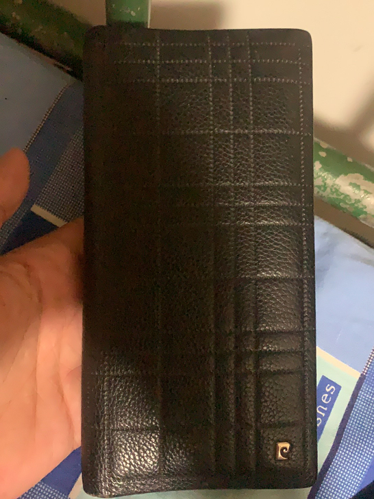皮尔卡丹钱包 没怎么用，皮尔卡丹店里买的原...