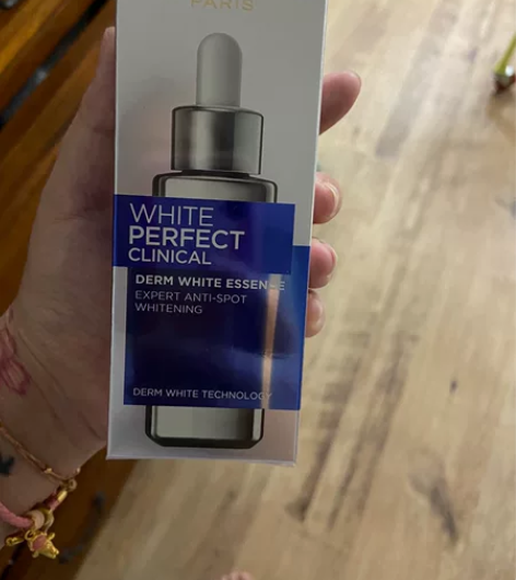欧莱雅美白精华30ml，日上购入，全新带塑...