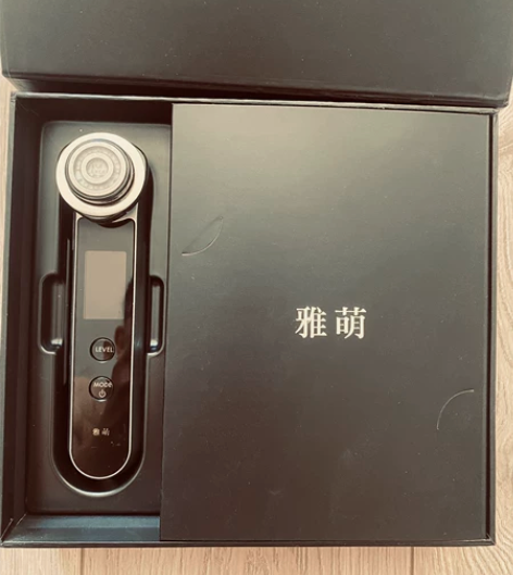 雅萌美容仪，实物拍摄成色如图，二手物品售出...