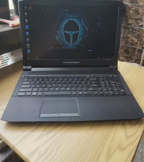 雷神911笔记本游戏本 i5-7300.显...