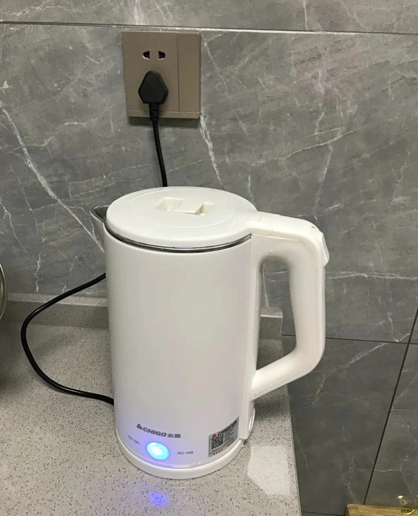 【清仓特价】志高电热水壶1.8L大容量