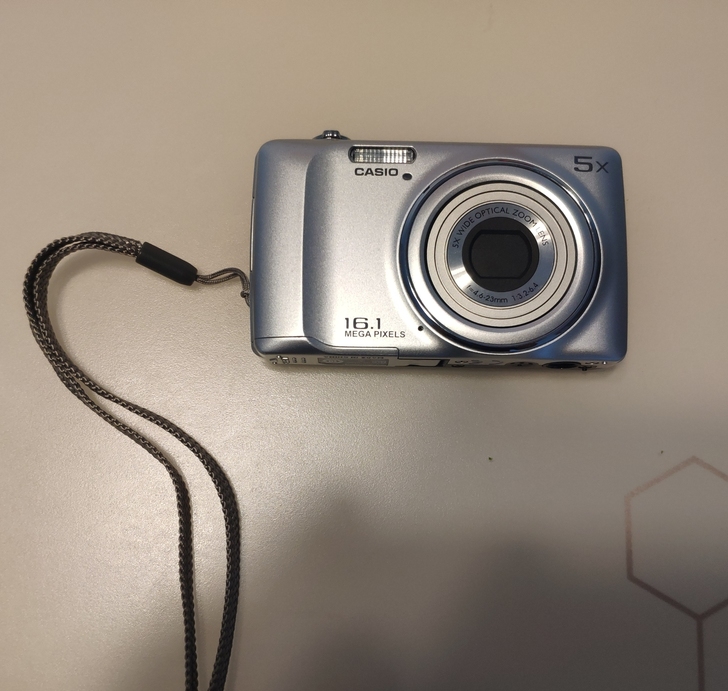 Casio卡西欧QV-R300，拍的照片很...