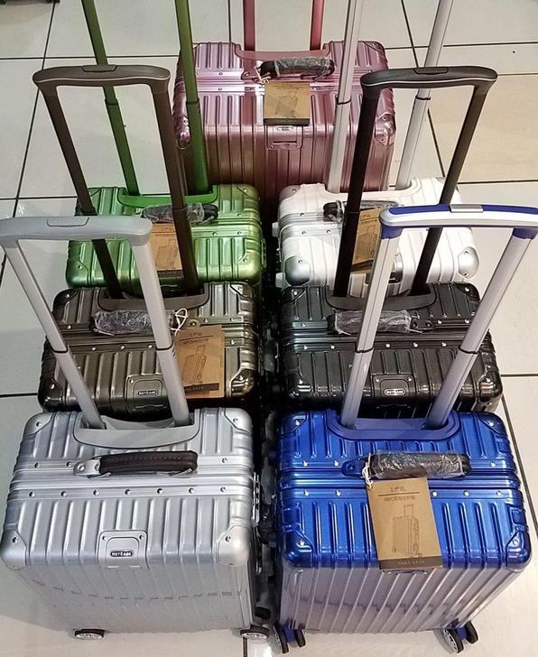 网易严选行李箱24寸 卖家有实体店、拉杆箱...