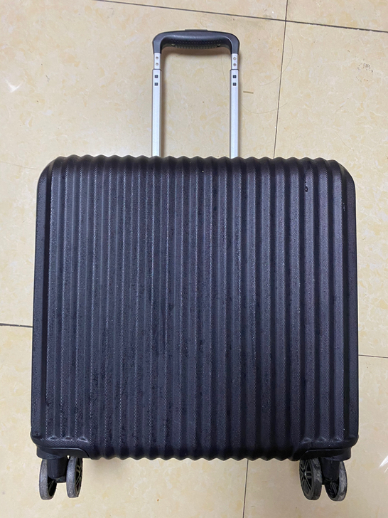 铝合金身拉杆箱18寸左右可以随身携带无需托...