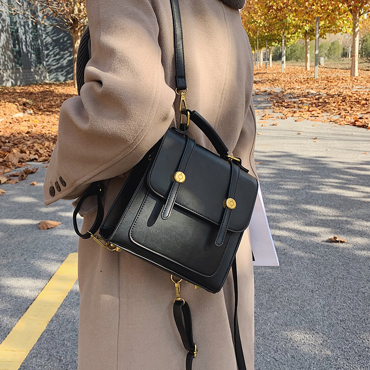 天彩翼飞 双肩背包