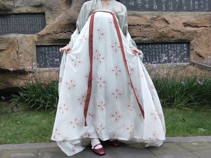 杉梅汉服长安花绿白S码