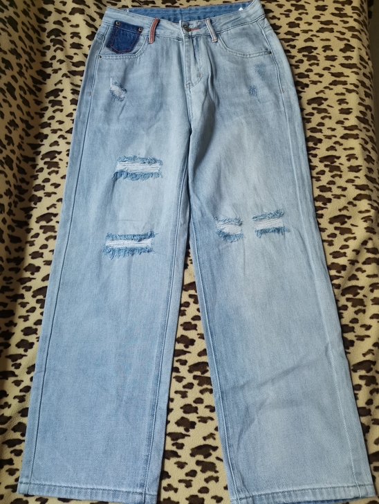 fashion jeans 假拉丝破洞直筒...