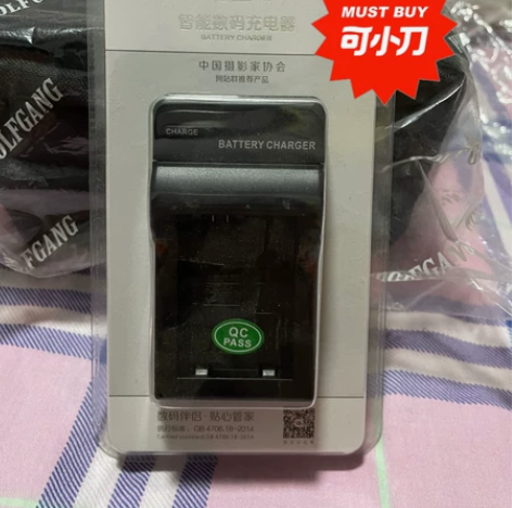 因为相机卖掉啦，这些留着也没用了。 都是全...