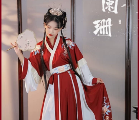 正版白菜汉服,只穿过一次洗干净了,送发带周...
