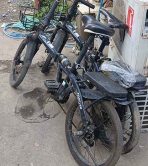 20上海牌折叠自行车180元一台 感兴趣的...