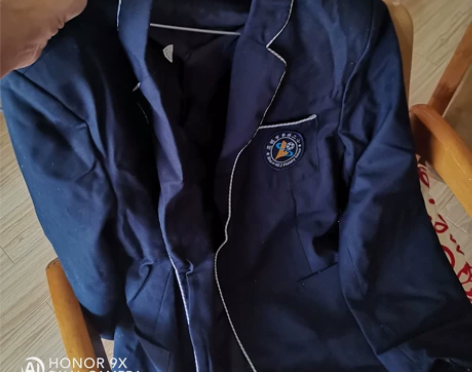书林二小校服礼服上衣一件！ 145码，只下...