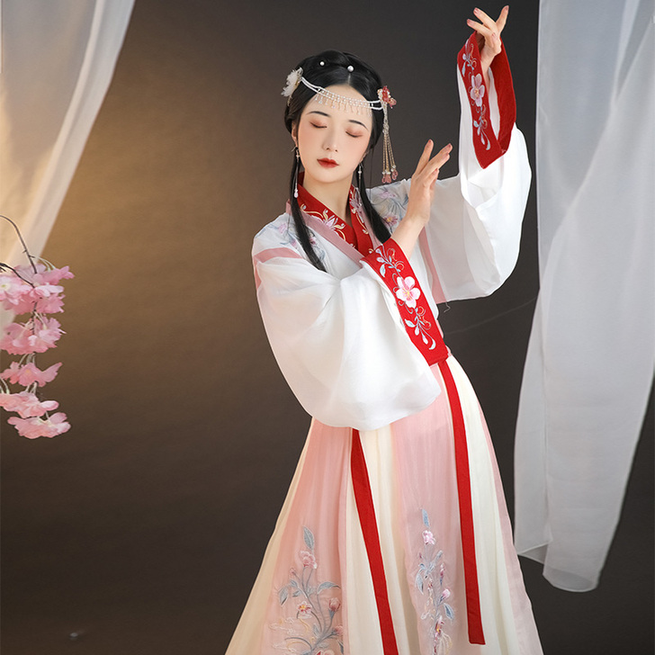 裳云兮原创正品秦树语汉服女重工刺绣晋制交领...