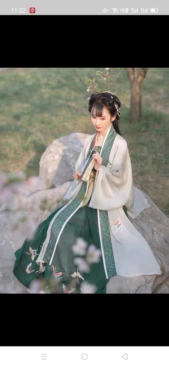 汉服 钟灵记 遇蝶 尺码L