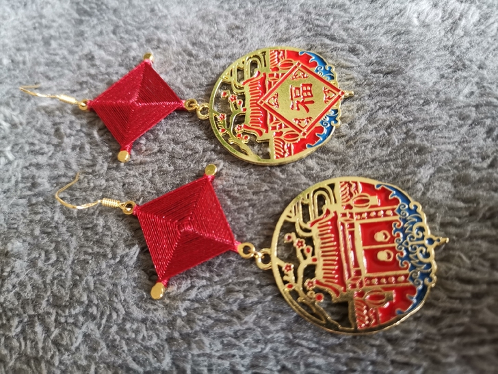 曼达拉缠绕耳环