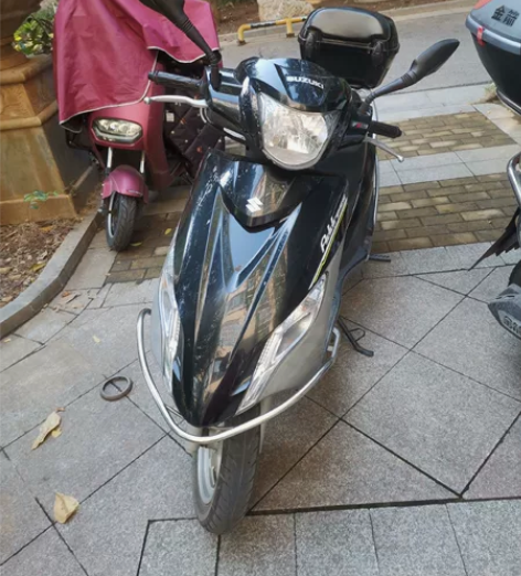 铃木摩托车UU125T 感兴趣的话点“我想...