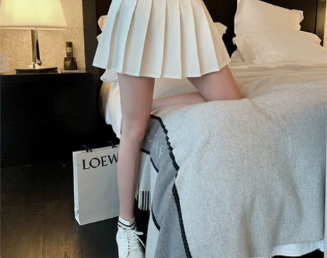 ?TB百褶裙短裙女秋高腰韩版学院风时尚百搭...