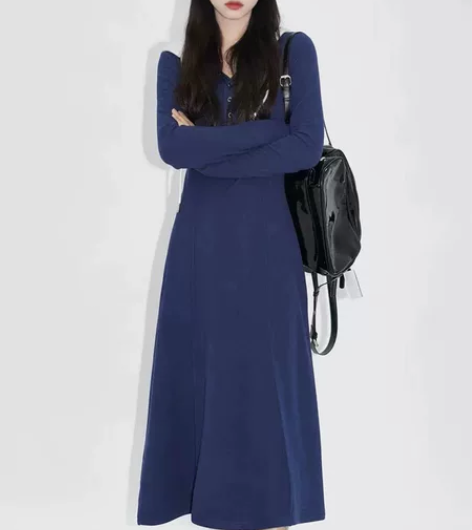 温柔凡尔赛裙学院风蓝色卫衣针织连衣裙女秋冬...