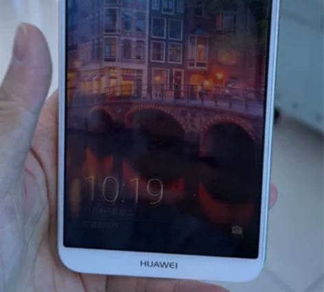 华为麦芒6，64g，自用机，没任何问题，才...