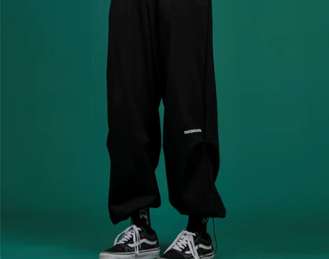 高腰宽松黑色束脚休闲裤BF帅气显瘦直筒20...