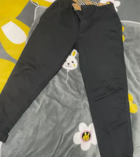 休闲裤 穿鞋很舒服 有弹力 感兴趣的话点“...