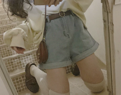 ?没烦恼家的百搭基础款复古少女感可爱松紧腰...