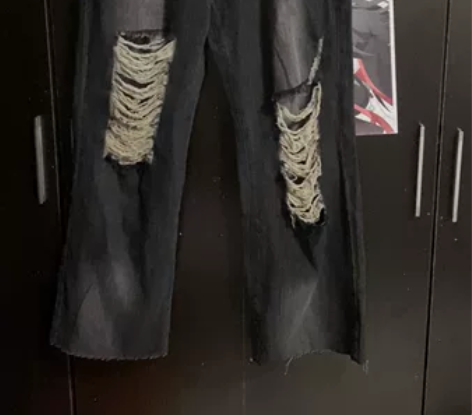 破洞牛仔裤 腰围72裤长102 借hyst...