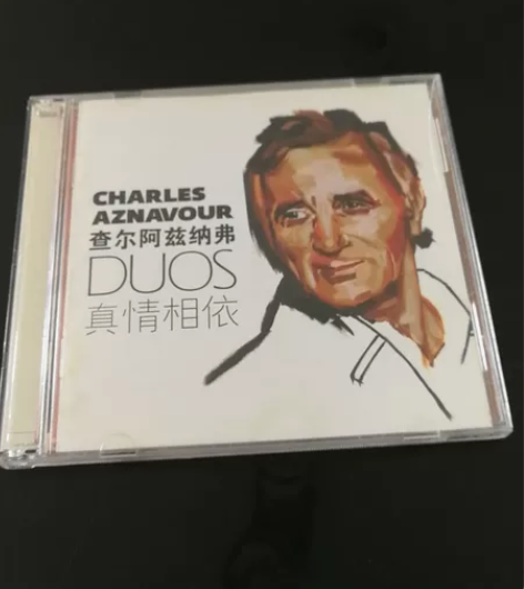CHARLES AZNAVOUR查尔斯 阿...