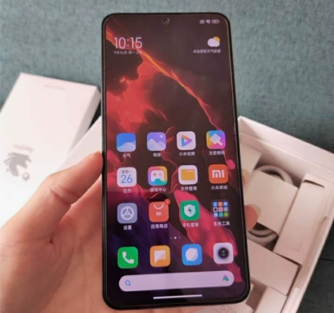 红米 成色很好98新 全面屏智能手机双卡全...