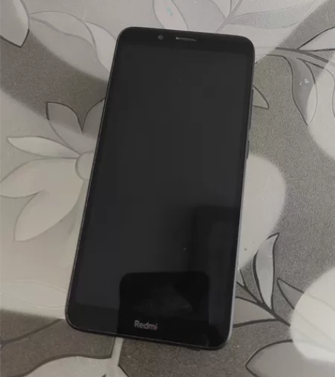 红米7A 3+32G  无维修无暗病 感兴...