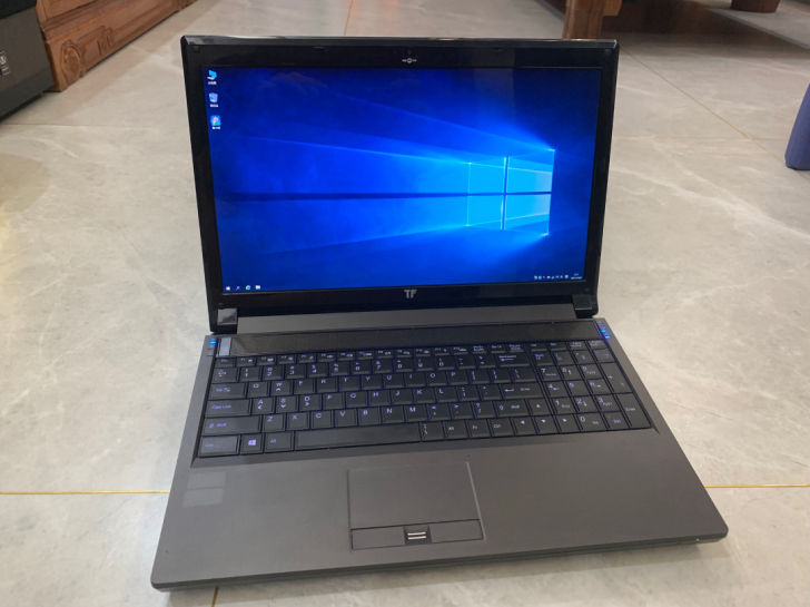 K670E战神游戏本 GTX960神舟笔记...