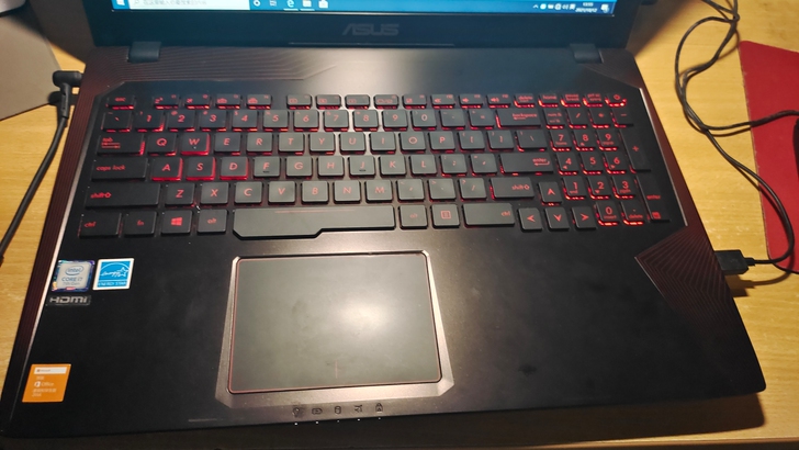 华硕飞行堡垒FX53V