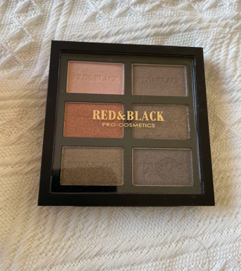 断舍离 红与黑大地色9色眼影盘 保真 只为...