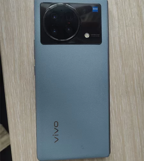 无磕碰的   vivo  x   f ol...