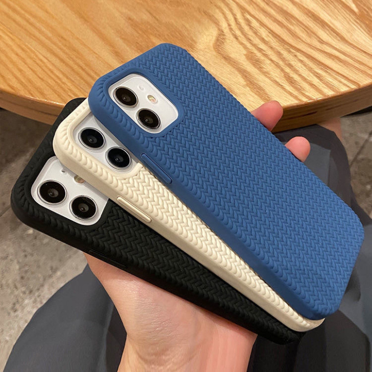 【低价清库存】苹果13手机壳人字纹液态硅胶...