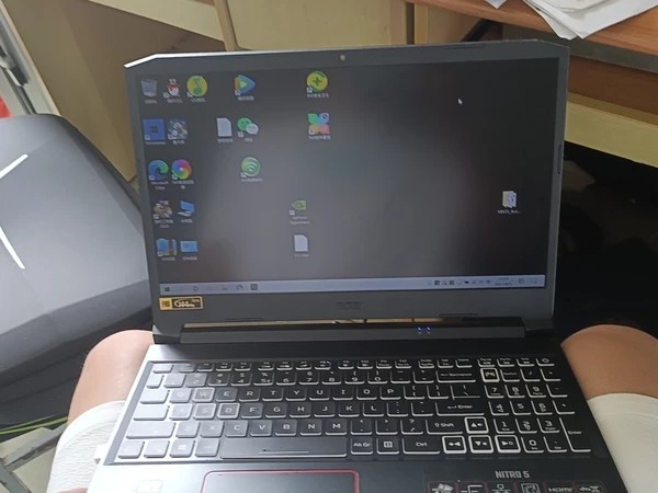 暗影骑士擎，十代i5处理器  3060显卡...