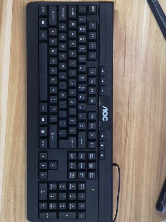 全新联想制造,出口台湾冠捷AOC大键盘。