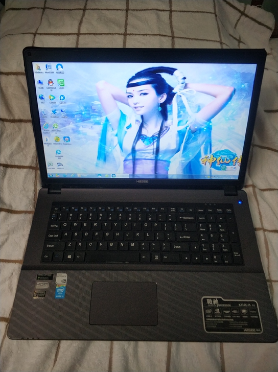 17寸游戏笔记本战神