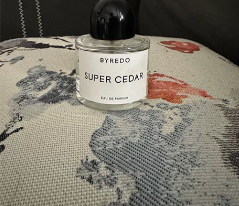 百瑞德香水超级雪松50ml 送二个小样 如...