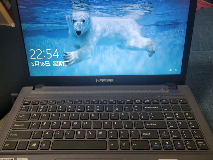 神舟战神笔记本电脑 CW65S i5 8g...