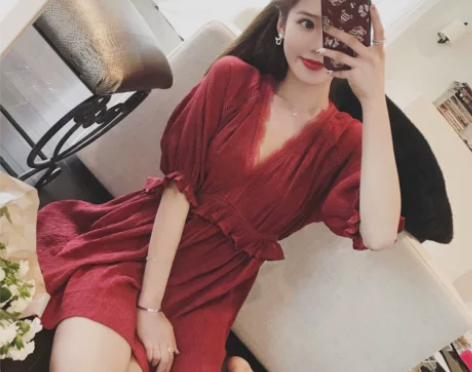 美美的夏夏家木耳边宽松仙女气质棉麻V领连衣...