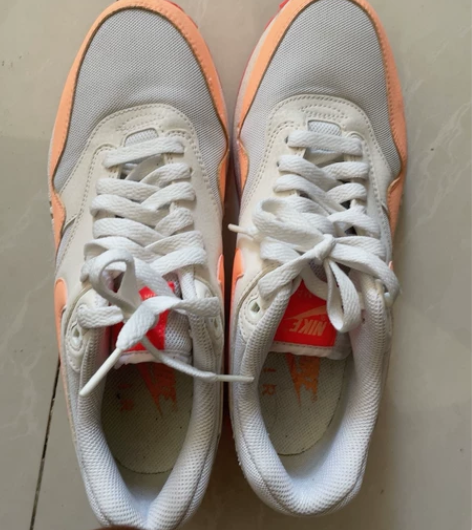 耐克air 运动鞋 可刀